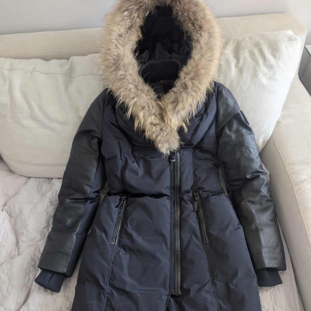 RUDSAK Black Puffer Coat with Faux Fur Trim